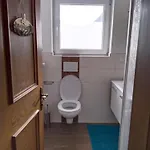 Schmid Apartman *